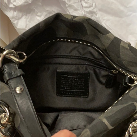 Coach bag euc authentic - Picture 5 of 7